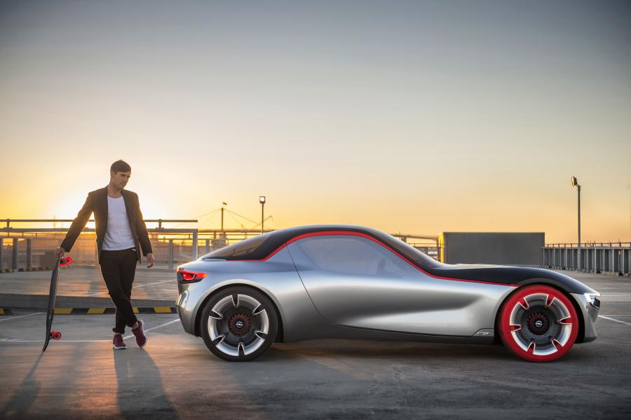  Opel GT Concept 2016 года  (фото 22 из 35)